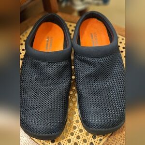 MERRELL WOMEN'S ENCORE BREEZE 3 SLIP ON SHOE BLACK Size 9.